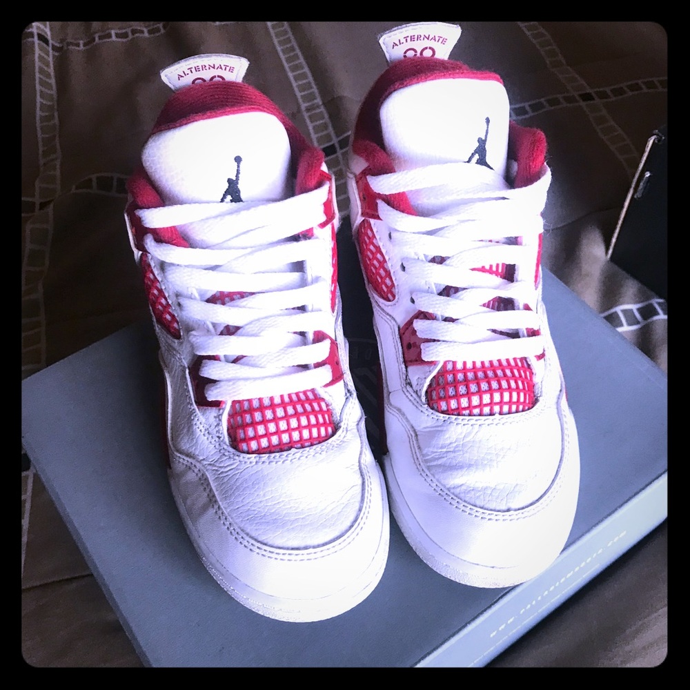 Boys Jordan 4’s